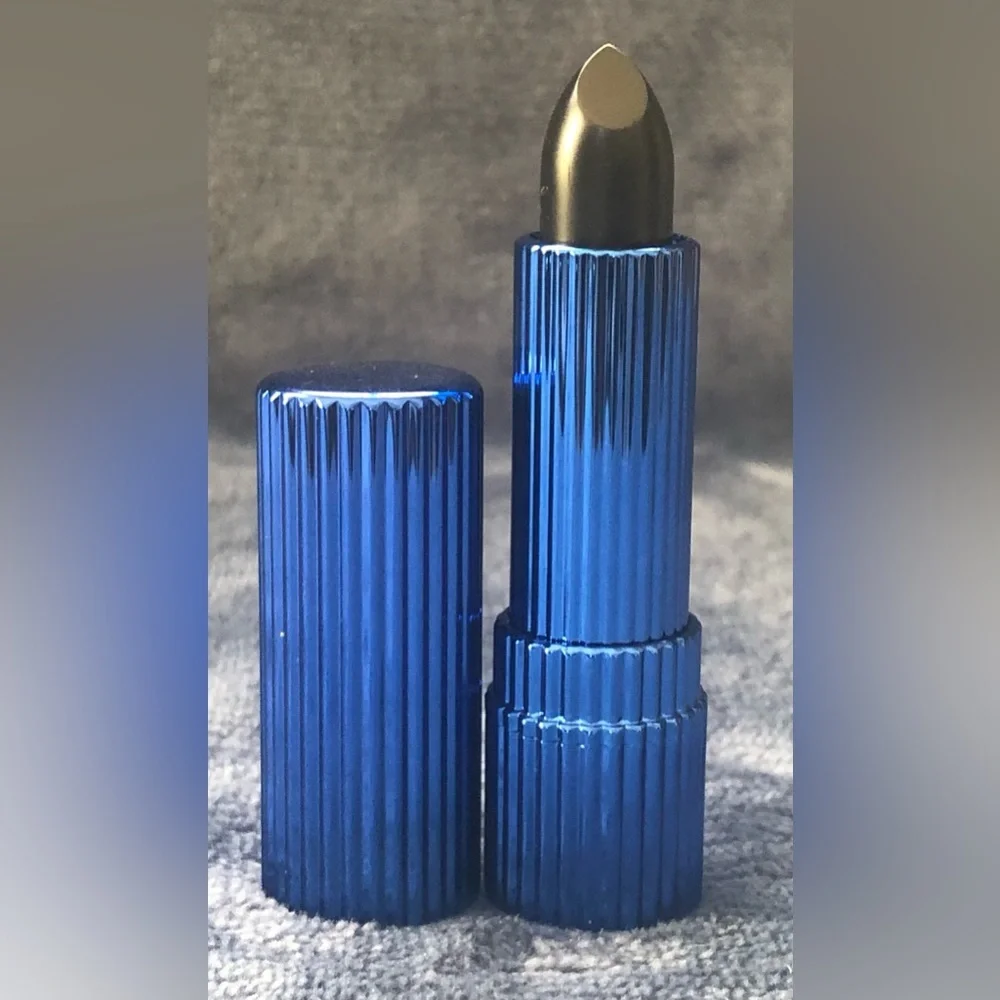 Estee Lauder The Estee Edit Lip Flip Turn Down 02 Shade Transformer NWOB